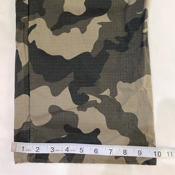 686 Cruiser Gray Camo Cotton Ripstop Wide Leg Tech Pants SZ L - Picture 10 of 10